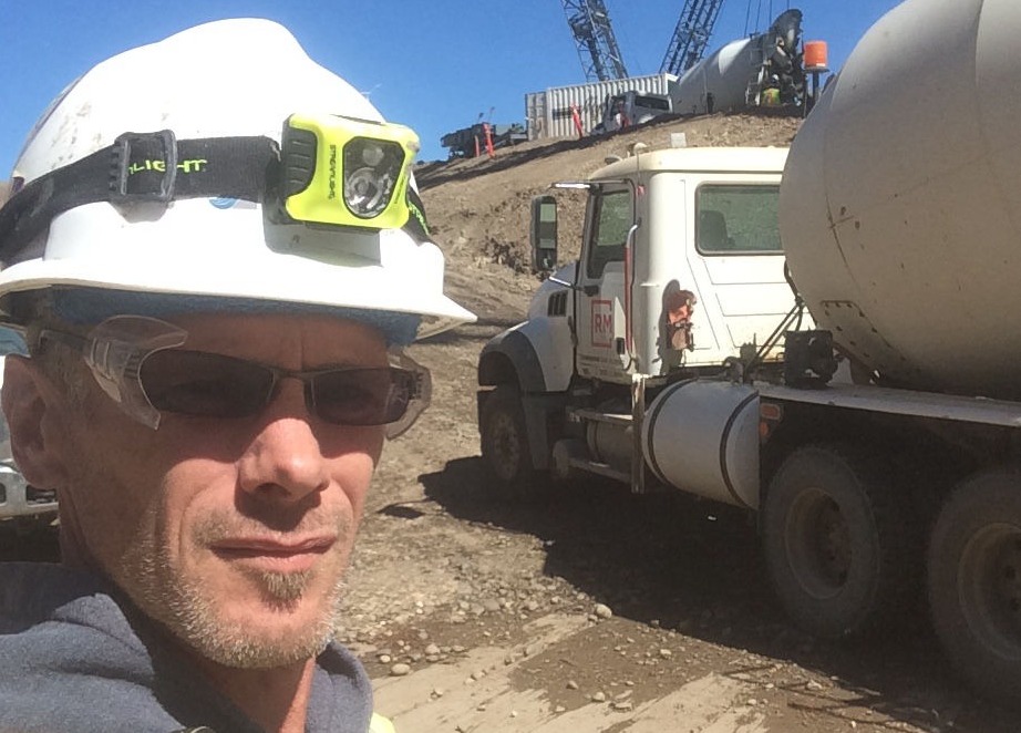 Image: Construction workers on jobsite.